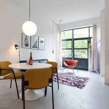 In Creative District Guest house 4*