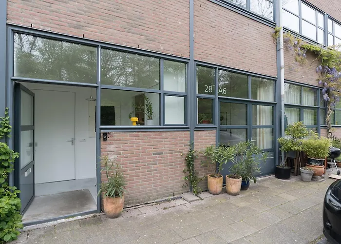 In Creative District, Free Parking Gasthuis 3*